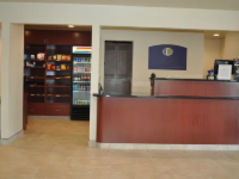 Boarders Inn & Suites by Cobblestone Hotels - Broken Bow Hoteles en Condado de Custer