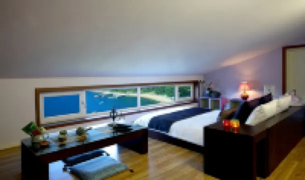 นัมแฮ เพนชัน