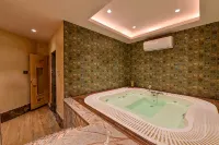 Four A Resort Jammu - spa