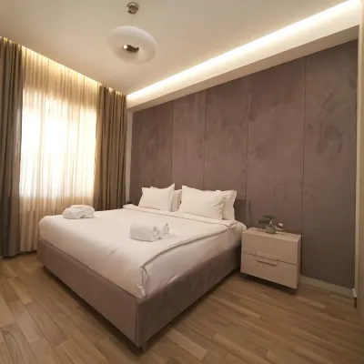 Deluxe apartments in the city center by Sweet Home  호텔