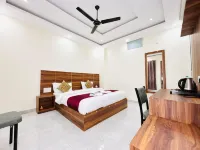 Hotel Hitam Rishikesh 2Min Walk to Parmarth Niketan Aashram ,Vanprastha Aashram