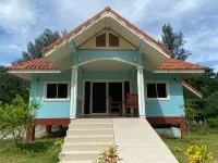 Smile Beach Resort Khao Lak Hotels in Khuekkhak