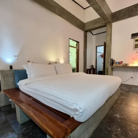 SomeWhere Else Boutique Resort