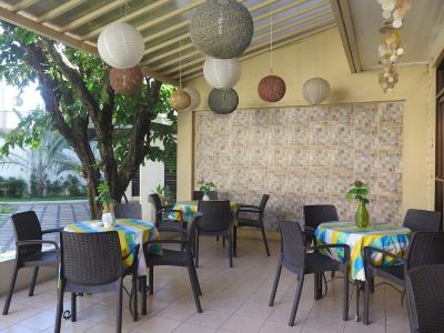 レストラン バケーションホテル セブの写真