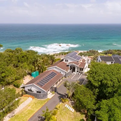 Beachcomber Bay Guest House in South Africa Hotels near Manaba Beach