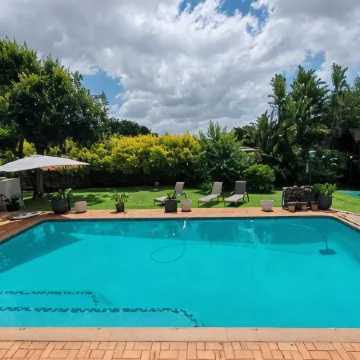 Three Olives Guesthouse