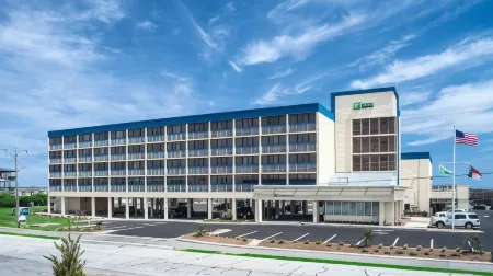 Holiday Inn Express NAGS HEAD OCEANFRONT by IHG