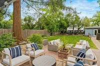 Grape Escape Inn & Suites