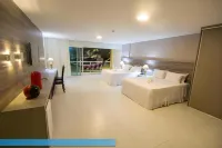 Hotel Praia Dourada Hotels in 