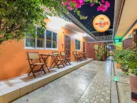 Mandarin Lodge By Victor Hotel dekat Dermaga Hua Hin