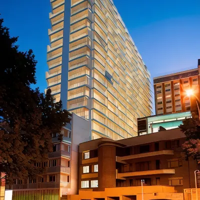 The Quadrant Hotel & Suites Hotels near The University of Auckland