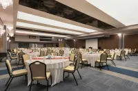 Ramada by Wyndham Tire