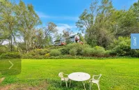 Home in Hobart - Roxbury Near Skiing and Weddings.