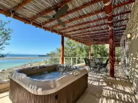 Ocean View Villa w/ Golf Cart & Beach Club Access - Villas