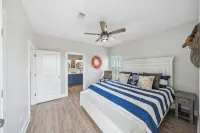 Salty Daze Waterfront Home on Christmas Bay with Ocean Views, Sleeps 10!