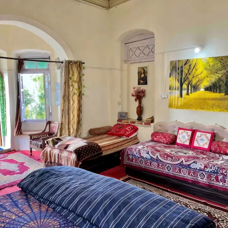 Prashant Homestay Nainital: Orchard