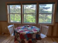 2 Valley View Family Farm Apartment