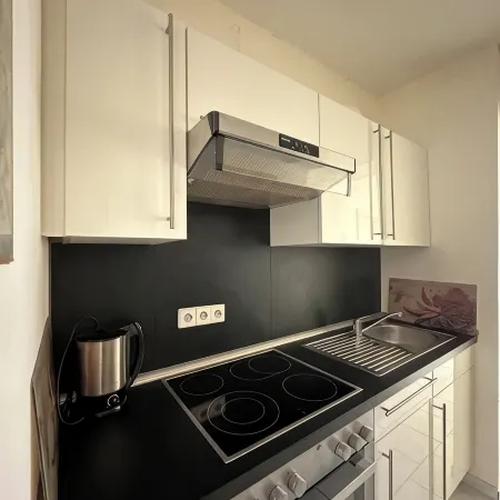 Roof terrace apartment - Right next to the pedestrian zone and Brühl Castle Park.