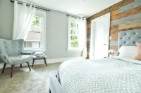 Saint Mary's Place. Historic Townhouse. Great Downtown Location. - พร้อมระเบียง