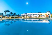 The Grand Hotel, Hurghada - Bãi biển