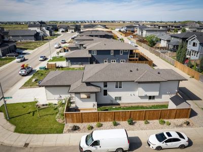 Quiet Executive 2-Bed, 2-Bath Upper Suite | Private Entry | Ideal Longer Stays