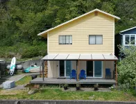 Hoodsport Hood Canal Waterfront Cabin.