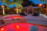 OmG! CHECK OUT THIS PLACE! - プライペートプール