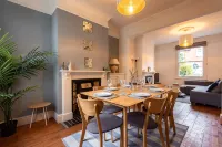 Cosy Reading Home - Superfast WiFi, Private Garden