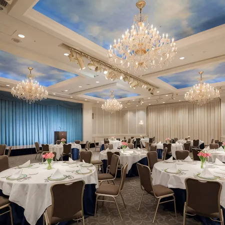 ANA Crowne Plaza MATSUYAMA by IHG Отели рядом с достопримечательностью «Храм Исите-дзи»