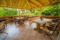 Bed & Breakfast Hisa Resje - Homestays