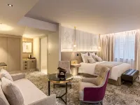 Best Western Premier Hotel les Sept Fontaines Hotels in Tournus