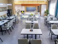 Chonpines Hotel (Yuncheng South Wind Square Dekuang) - sarapan