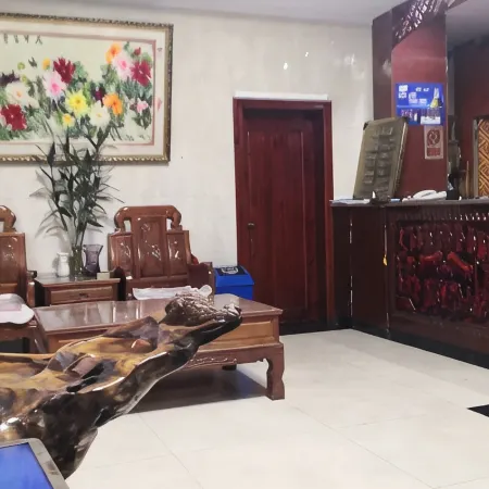 Jianhe Yinlan Fashion Hotel