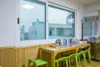 Backpacker's Home