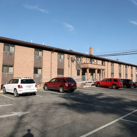 Holland Hotel Free Parking Jersey City