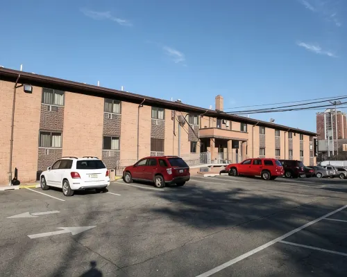 Holland Hotel Free Parking Jersey City Hotels near Roller Rink Park
