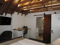 The Stables Dunedin - Inns