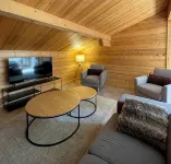 Large, Comfortable Apartment in an Exceptional Location Near the Village and Ski Slopes. - Apartments