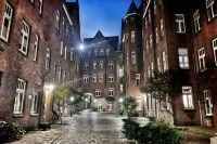 Ferienwohnung Burghof 3 + Balkon + Radparkplatz - Holiday Apartments