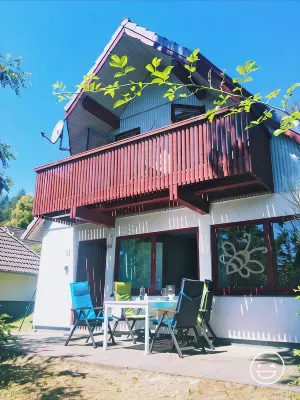 Vacation home at Seepark Kirchheim, Hesse for families and groups of up to 6 people - balcony