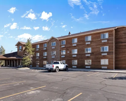 Pinedale Hotel & Suites Hotels in Sublette County