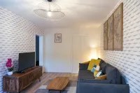 Comfortable apartment in Aurillac - Wifi, parking and peace and quiet - WiFi