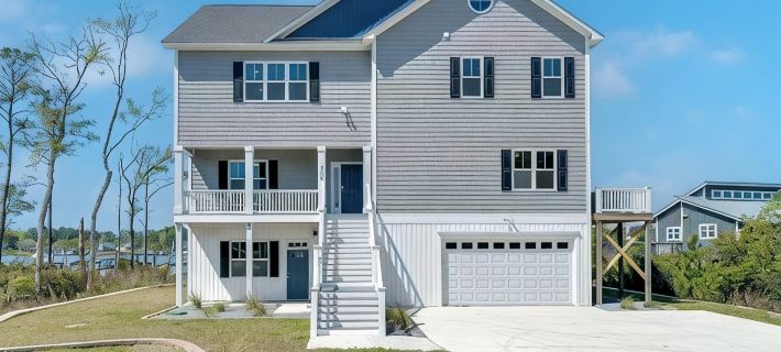 Paradise Waterfront Retreat – 5  | Elevator | Dock + Decks, Boat Access Hotels in Onslow County