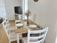 Entre Port & Mer - Spacious 77m2 apartment in Dieppe فنادق في دييب