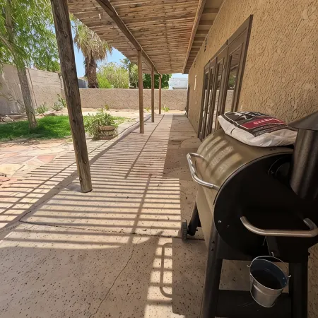 Family-Friendly 3BR house in Prime Location-near hospital – PETS STAY FREE