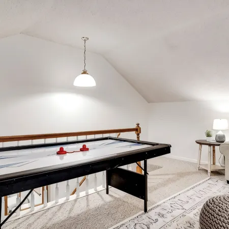Spacious Family Home in Franklin w/ Playground