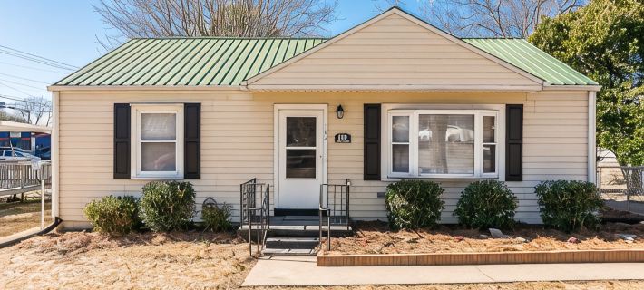 Cozy House in Gallatin City Limits Hotéis em Gallatin