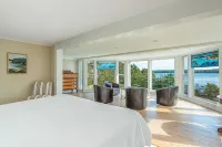 Breathtaking Oceanfront Views with Deep-Water Dock and Mooring - 4-Star