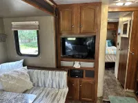 Cozy Travel Trailer and Up River Get Away. Hike, Fish, Float, Relax!