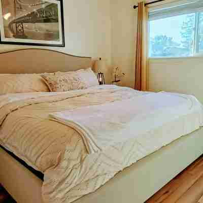 House with a King Size Bed, in Desirable Rincon Valley, close to St Helena Rooms
